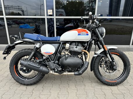 2026 Royal Enfield Bear 650, белый, 728000 рублей, вид 1