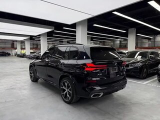 2023 BMW X5 Long 30Li IV (G05/G18) Рестайлинг, чёрный, 6178000 рублей, вид 3