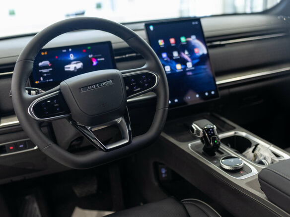 2025 Jaecoo J7 I, зелёный, 3169000 рублей - вид 12