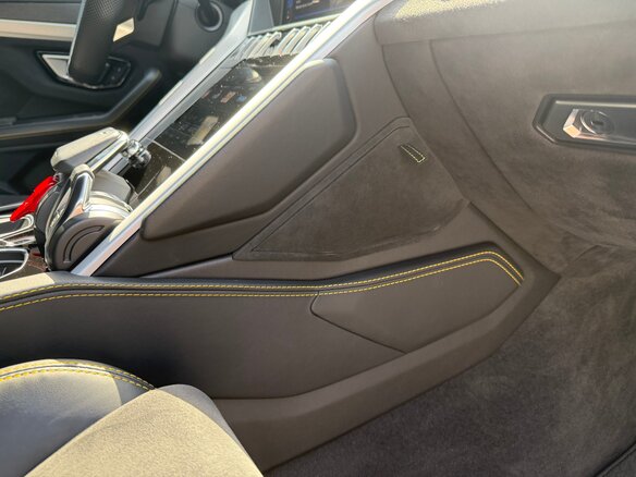 2018 Lamborghini Urus I, серый, 21000000 рублей - вид 27