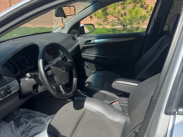 2008 Opel Astra H Рестайлинг, серебристый, 280000 рублей - вид 6