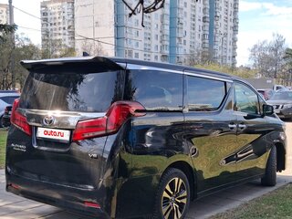 2018 Toyota Alphard III Рестайлинг, чёрный, 4050000 рублей, вид 4