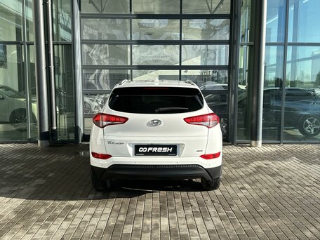 2016 Hyundai Tucson III, белый, 1949999 рублей, вид 4