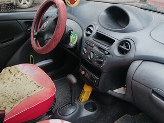 2003 Toyota Echo, красный, 330000 рублей, вид 4