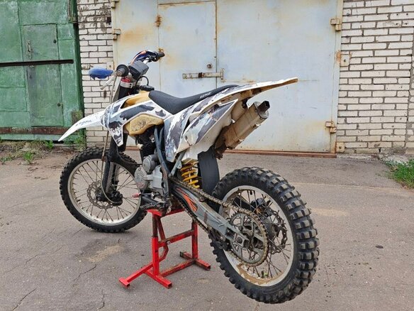 2021 BSE Z2, белый, 99000 рублей