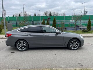 2020 BMW 6 серии Gran Turismo 620d xDrive IV (G32) Рестайлинг, серый, 4700000 рублей, вид 4