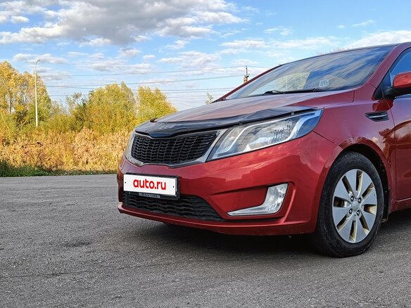 2012 Kia Rio 4-speed III, красный, 640000 рублей - вид 6