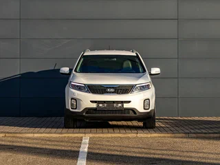 2013 Kia Sorento II Рестайлинг, белый, 1795000 рублей, вид 2