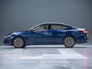 2023 Nissan Altima VI (L34) Рестайлинг, синий, 1620000 рублей, вид 4