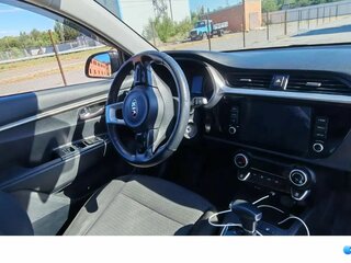 2021 Kia Rio X IV Рестайлинг, чёрный, 1850000 рублей, вид 4
