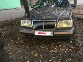 1994 Mercedes-Benz E-Класс 220 I (W124), серый, 430000 рублей, вид 1