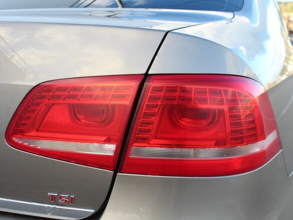 2011 Volkswagen Passat B7, коричневый, 790000 рублей - вид 18