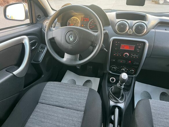 2013 Renault Duster I, бежевый, 829000 рублей - вид 16