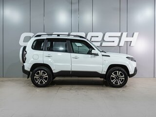 2025 Lada (ВАЗ) Niva Travel I Рестайлинг, белый, 1499000 рублей, вид 5