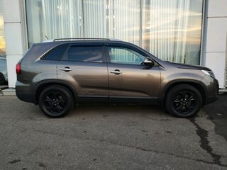 2017 Kia Sorento II Рестайлинг, бежевый, 1599000 рублей, вид 3