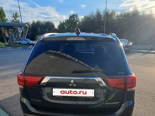 2019 Mitsubishi Outlander III Рестайлинг 3, синий, 1890000 рублей, вид 2