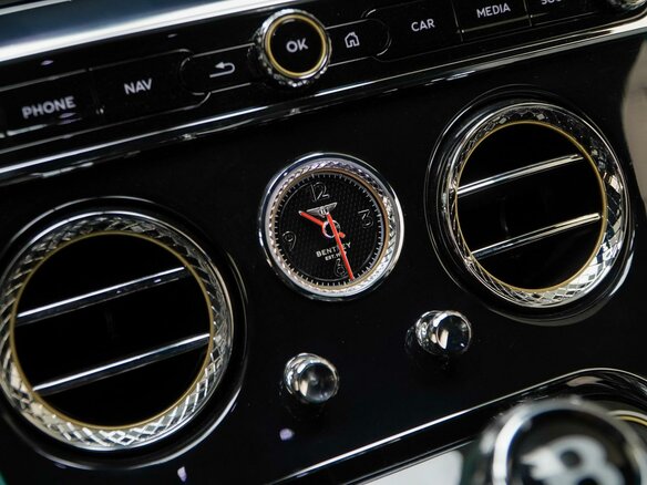 2019 Bentley Continental GT III, зелёный, 12599046 рублей - вид 24
