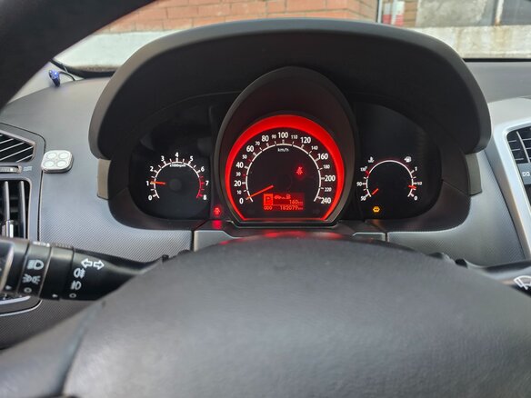2011 Kia Ceed I Рестайлинг, серебристый, 700000 рублей - вид 8