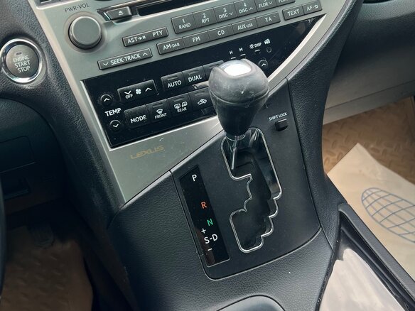 2011 Lexus RX 270 III, белый, 1700000 рублей - вид 8