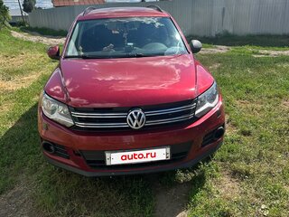 2012 Volkswagen Tiguan I Рестайлинг, красный, 870000 рублей, вид 2