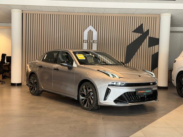 2026 Lynk & Co 03 I Рестайлинг 2, серебристый, 2400000 рублей - вид 24