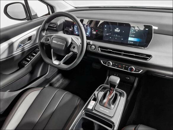 2025 BAIC U5 Plus, белый, 1890000 рублей - вид 15