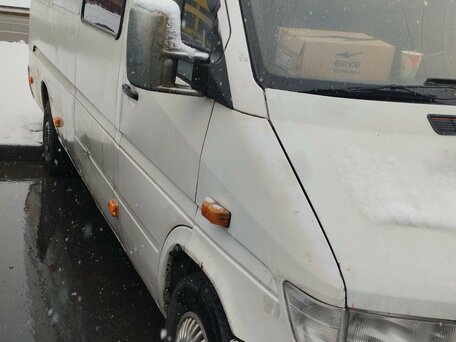 1998 Mercedes-Benz Sprinter, белый, 570000 рублей, вид 2