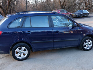 2011 Skoda Fabia II Рестайлинг, синий, 630000 рублей, вид 3