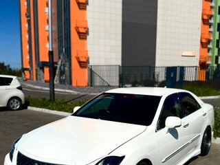 2010 Toyota Crown XIII (S200), белый, 2000000 рублей, вид 2