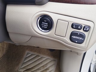 2012 Toyota Premio II (T26) Рестайлинг, белый, 1350000 рублей, вид 3