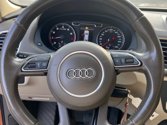 2012 Audi Q3 I (8U), оранжевый, 1750000 рублей - вид 12