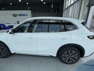 2026 Geely EX5 Гибрид EM-R, белый, 3829990 рублей, вид 5