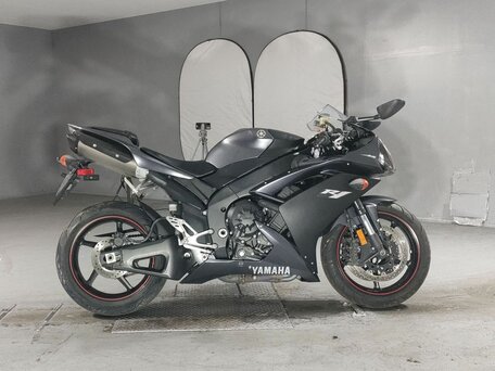 2007 Yamaha YZF-R1, чёрный, 570000 рублей, вид 1