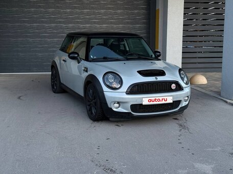 2010 Mini Hatch Cooper S II (R56) Рестайлинг, серый, 1200000 рублей, вид 4
