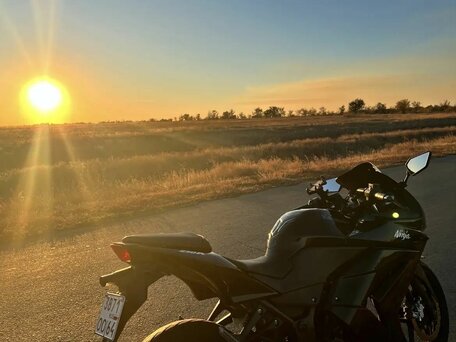 2012 Kawasaki Ninja 250R, чёрный, 300000 рублей, вид 2