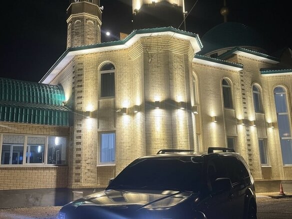 2007 Nissan Pathfinder III, серый, 800000 рублей