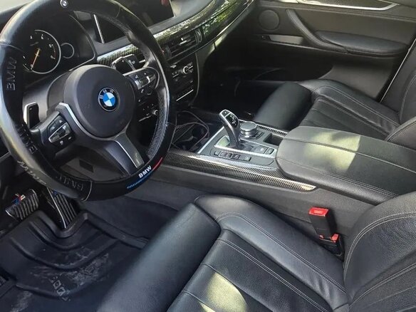 2017 BMW X5 40d III (F15), белый, 4670000 рублей - вид 4