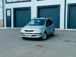 Toyota Corolla Spacio I
