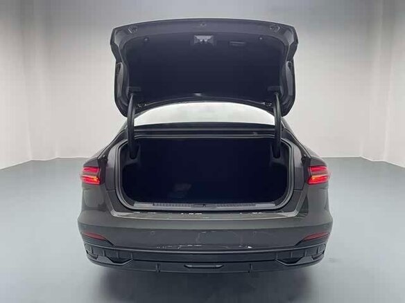 2024 Lincoln Z, зелёный, 3390000 рублей - вид 15