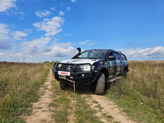2011 Mitsubishi L200 IV, синий, 1700000 рублей, вид 1