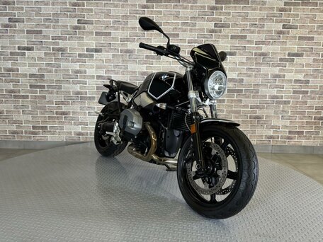 2017 BMW R Nine T Pure, чёрный, 1068000 рублей, вид 2
