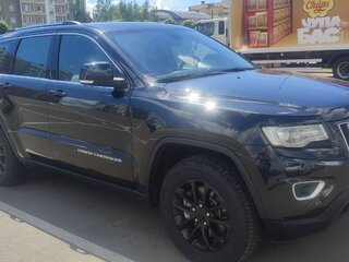 2013 Jeep Grand Cherokee IV (WK2) Рестайлинг, чёрный, 1850000 рублей, вид 3