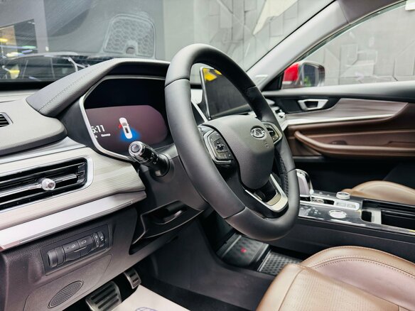 2021 Chery Tiggo 8 Pro I, красный - вид 13