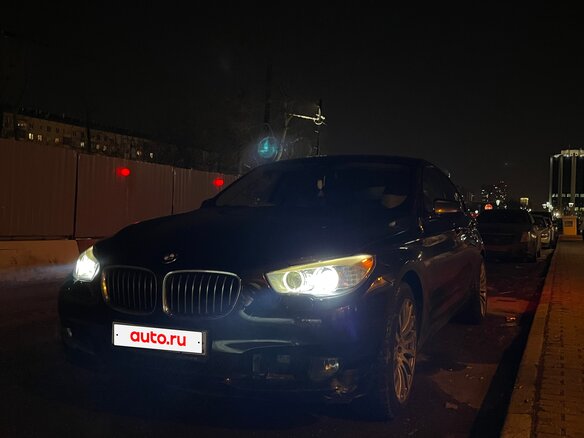 2013 BMW 5 серии 535i xDrive VI (F10/F11/F07), чёрный - вид 1