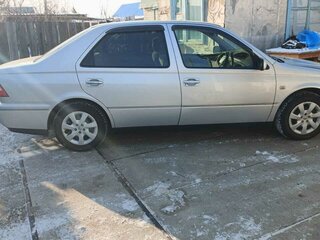 1993 Toyota Vista III (V30), серебристый, 480000 рублей, вид 3