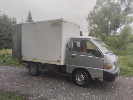 2012 Hyundai Porter, серебристый, 430000 рублей, вид 2