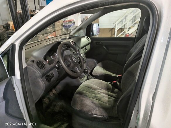 2012 Volkswagen Caddy III Рестайлинг, белый, 550000 рублей - вид 9