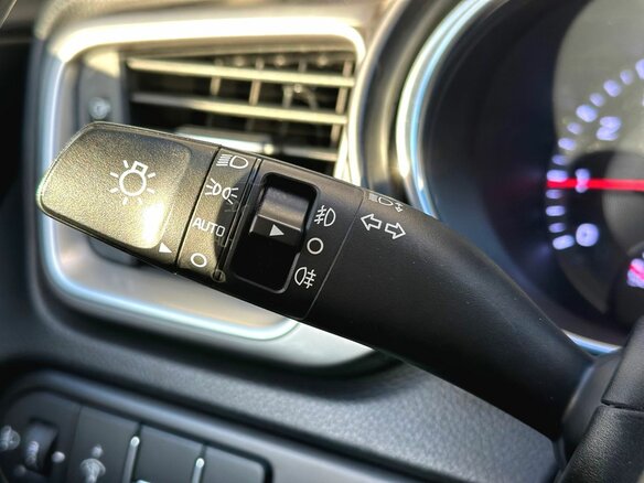 2020 Kia Ceed III, чёрный - вид 18