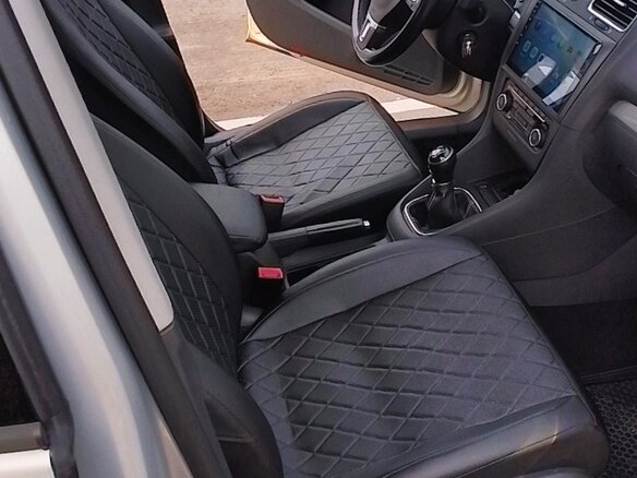 2012 Volkswagen Golf VI, серебристый, 1100000 рублей - вид 6