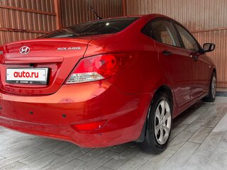 2012 Hyundai Solaris I, красный, 600000 рублей, вид 4